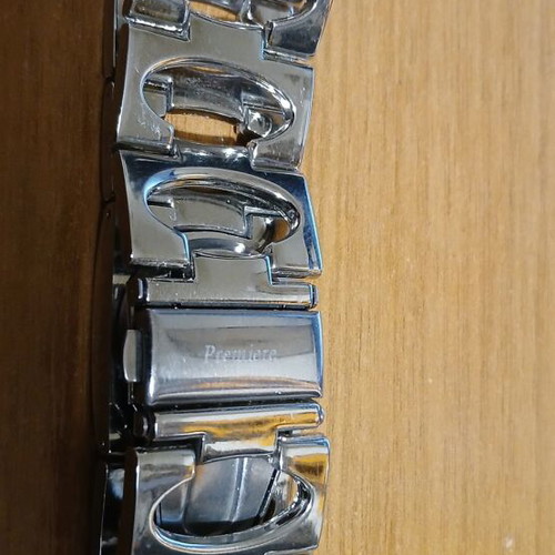 Premiere women's watch unused with Japanese mechanism silver