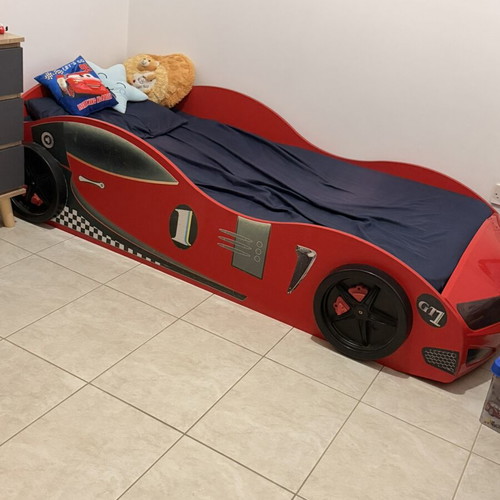 Mcqueen kids bed with mattress