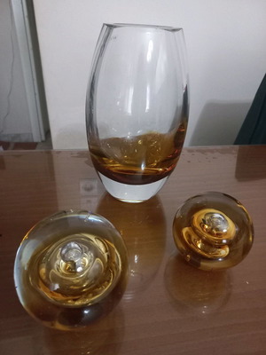 Ανθοδόχειο σαν καινούργιο με μπάλες, σετ 3 τεμαχίων