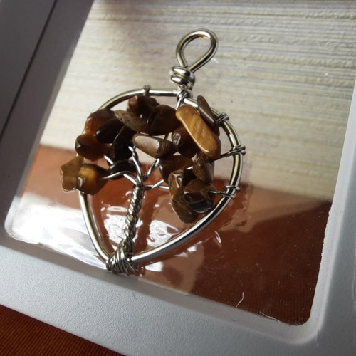 Tree of Life pendant with natural Tiger's Eye crystal new