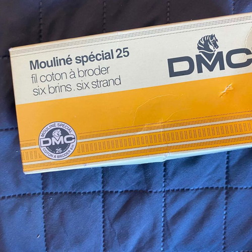 DMC Mouliné Spécial 25 embroidery threads, assorted colors