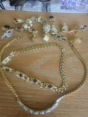Jewelry set used, stainless steel, does not tarnish