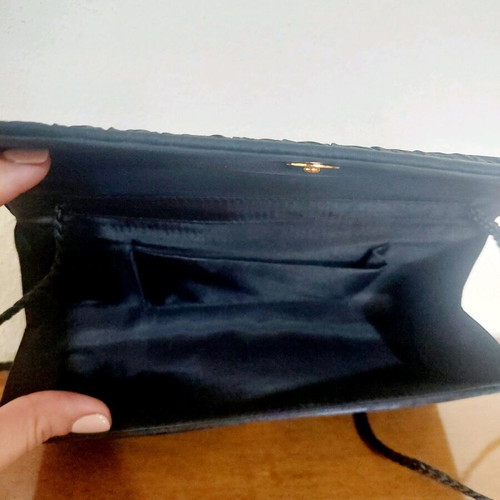 Satin crossbody bag like new, black