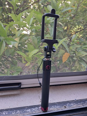 Selfie stik με δυνατότητα επέκτασης σαν καινούργιο