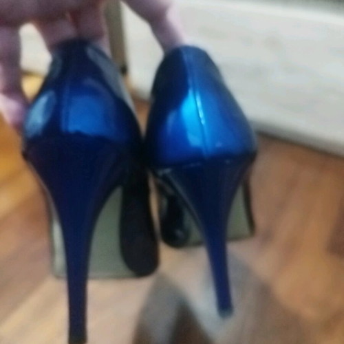 Blue Roua Mirror Pumps Size 36 Like New