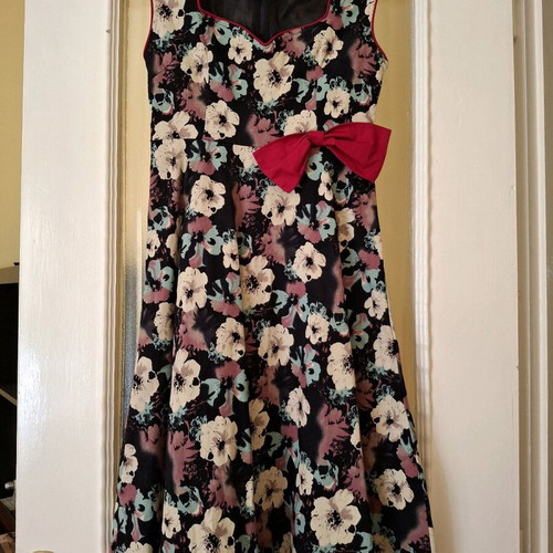 Unforgettable 50's Dress Lindy Bop