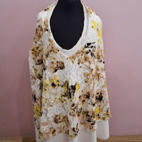Summer top floral print lace used, like new, one size