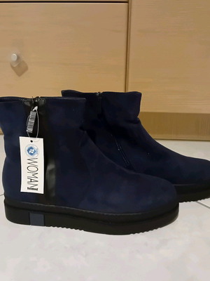 Tendenz blue suede boots new size 41