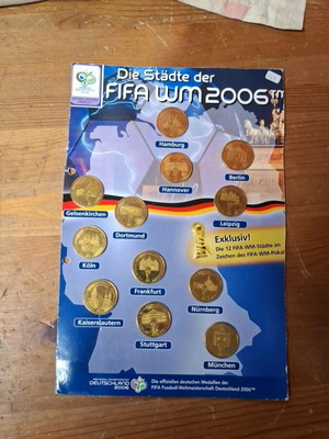 FIFA WM 2006 συλλεκτικό σετ 12 αναμνηστικών μεταλλίων πόλεων της Γερμανίας