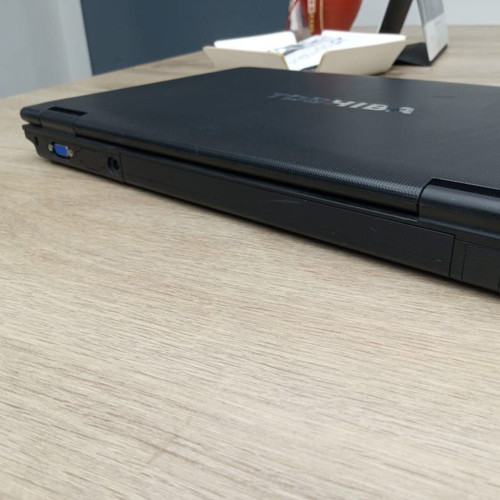 Toshiba dynabook laptop, like new, fully functional