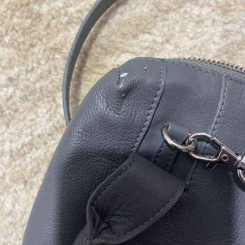 Urbancode London leather grey shoulder bag like new