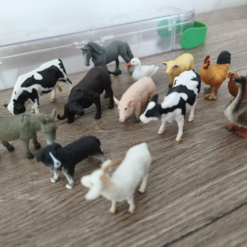 Collecta animal figures used, small size, pack of 11 or 13