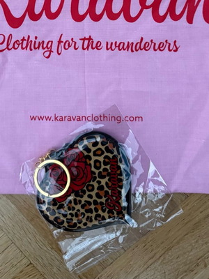Karavan keychain and pouch new