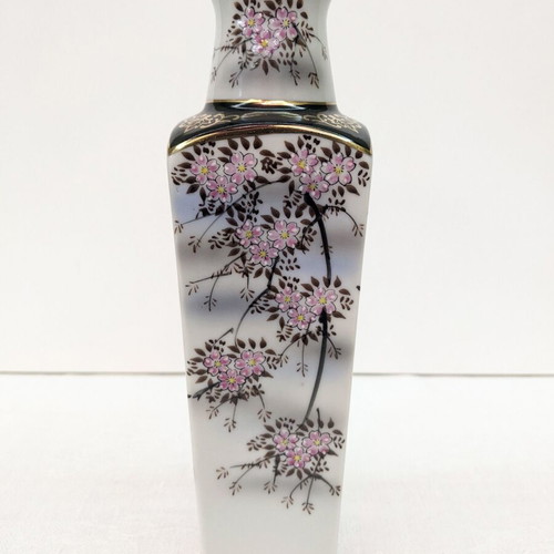 Japanese decorative vase and saucer like new, 1960s with blossoming almond tree and gold details