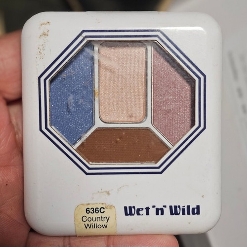 Wet'n'Wild 636c Country Willow vintage 90s eyeshadow palette