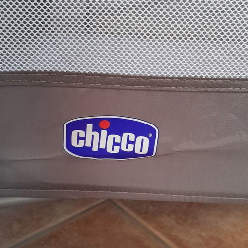 Chicco GoodNight Playpen crib new