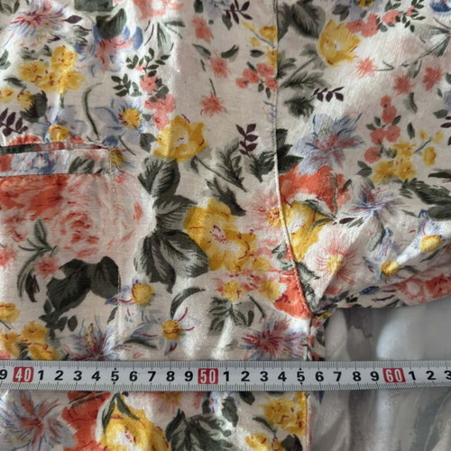 Vintage women shirt viscose M-L like new, multicolor