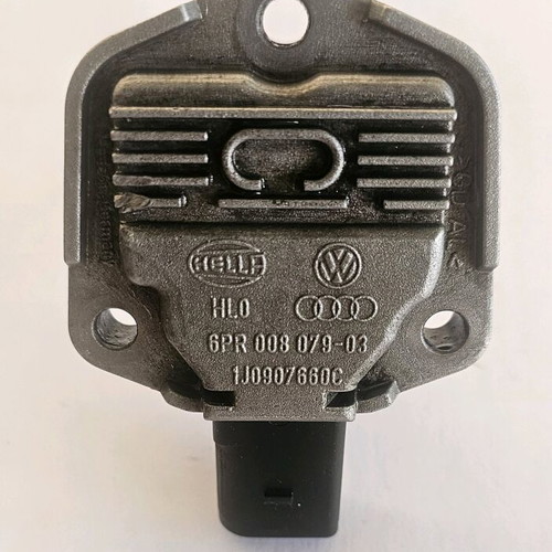 Oil sensor used VW-Audi 1J0907660C genuine Hella