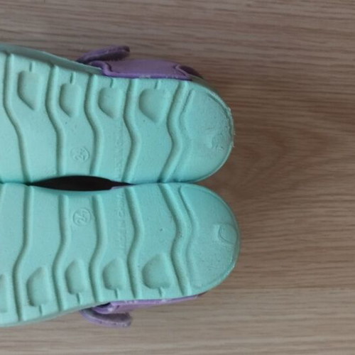 Frozen District sandals for girls size 24 like new purple turquoise