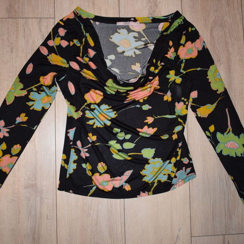 Red Valentino blouse with flowers like new, size 46
