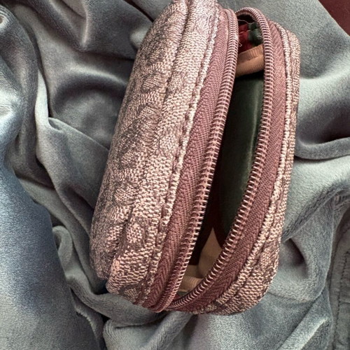 Guess mini wallet like new, black and grey