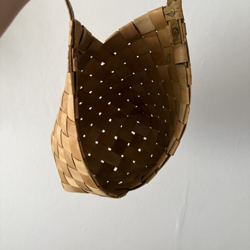 Set of 2 woven bamboo hanging baskets