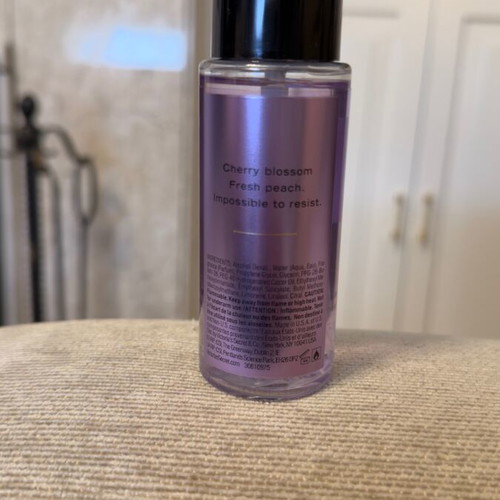 Victoria's Secret Love Spell fragrance mist 75 ml new