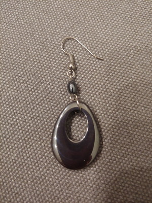 Single earring new with gray magnet and gift blue hoop