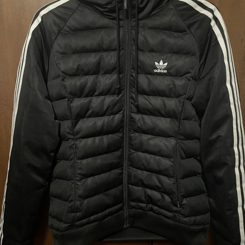Adidas Original Slim Puffer Jacket with Hood used, size S, black and white