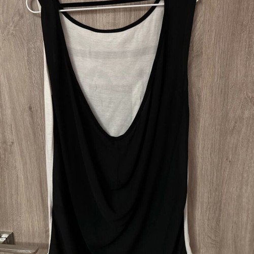 Bsb evening blouse wide fit like new, size S, black and white