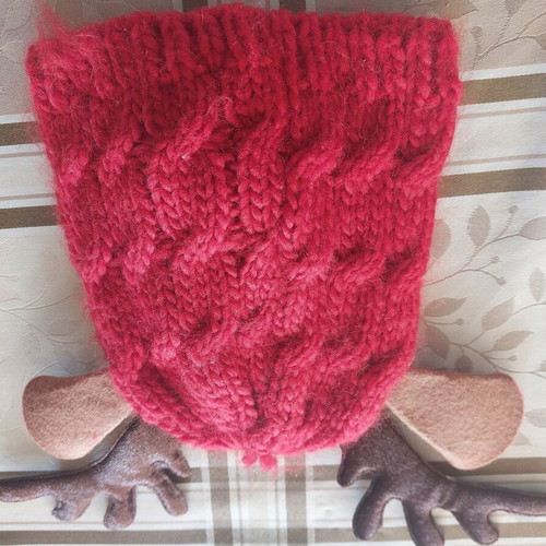 Reindeer hat like new, unisex, size S for kids