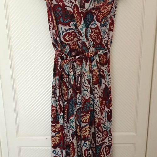 Dress with slit, XL, red, ruffled sleeves