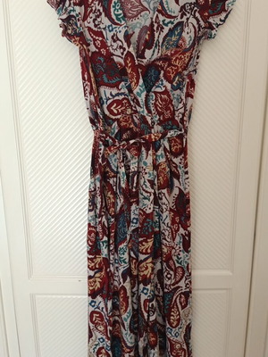 Dress with slit, XL, red, ruffled sleeves