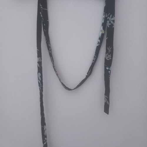 Shein women's jumpsuit like new, black top with floral bottom, size M