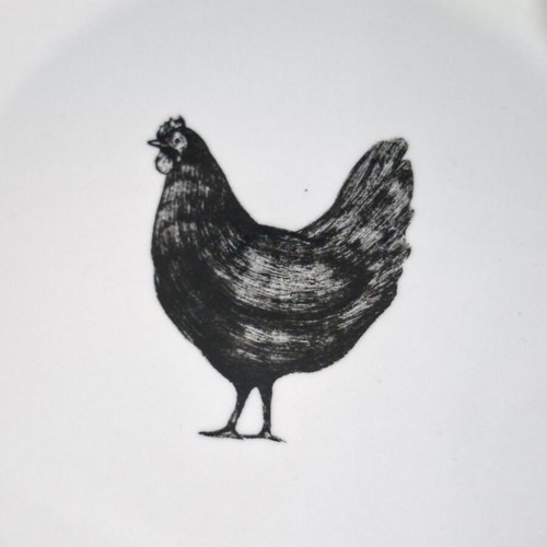 Set of 4 large ceramic plates 27 cm with black chicken design Sinsay