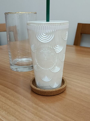 Starbucks cold drink cup new with tags 24oz