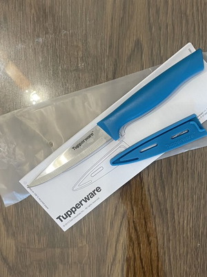 Tupperware Cleaning Knife