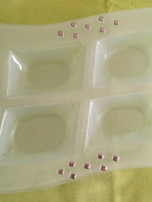 Ornteviera/Nuts tray 4 sections new