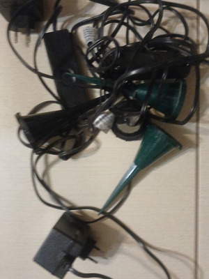 Outdoor garden spotlights set used, 4 pieces with transformer and bulbs