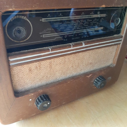Orion 115A wooden vintage radio used, 1950s