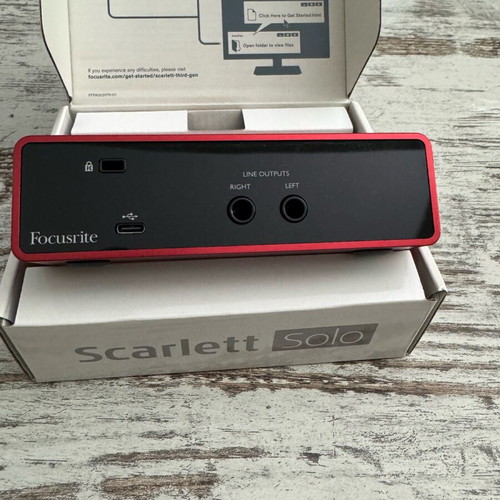 Focusrite Scarlett Solo external sound card like new