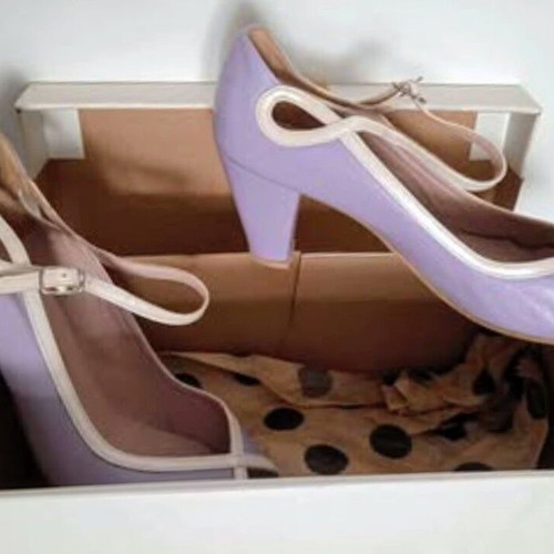 Leather peep toe shoes with buckle handmade like new, lavender color