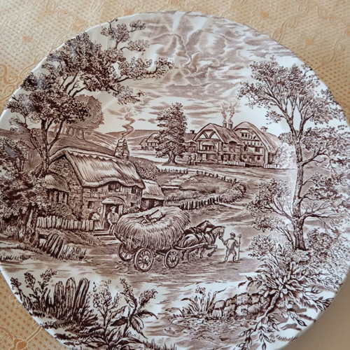 Ridgway Ironstone Hayride vintage plate set like new, 1 large platter and 5 dessert plates