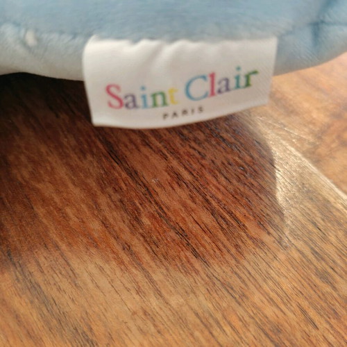 Saint Clair decorative star-shaped pillow used