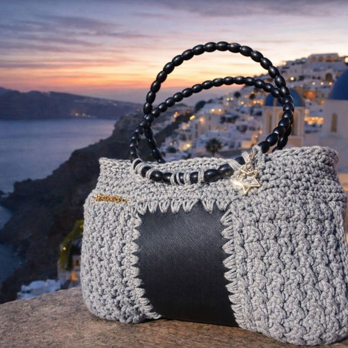 Knitted gray handbag with leather detail and wooden handles new