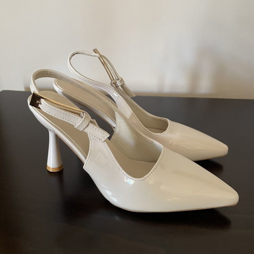 Beige patent leather slingback heels size 36, new