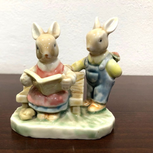 Vintage porcelain figures by Albert Kessler, set of 3, like new
