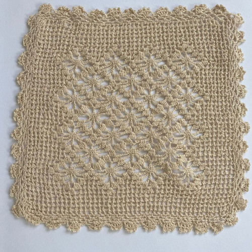 Vintage handmade crochet lace table linens set of 3, like new