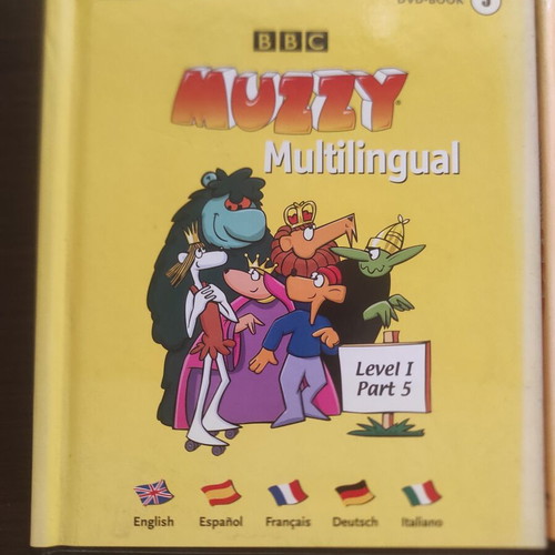 Muzzy language learning books used, pack of 5 books with DVDs