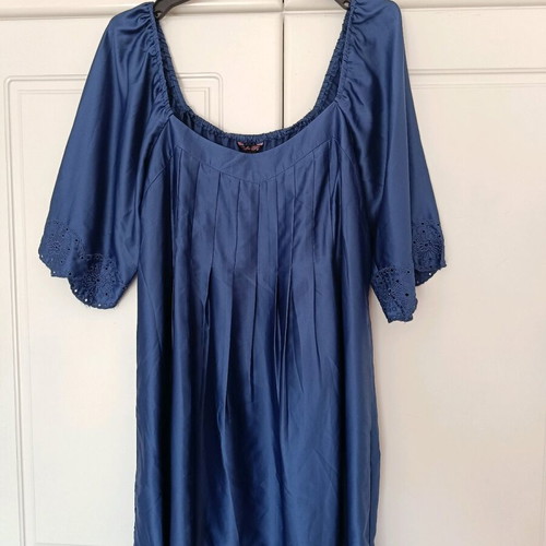 Traffic People satin navy blue dress like new, size M